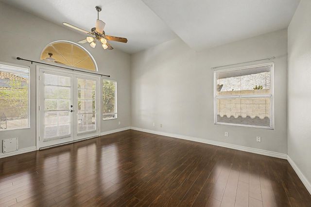 1300 N Sycamore Court, Chandler, AZ 85224
