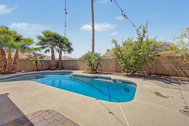1300 N Sycamore Court, Chandler, AZ 85224