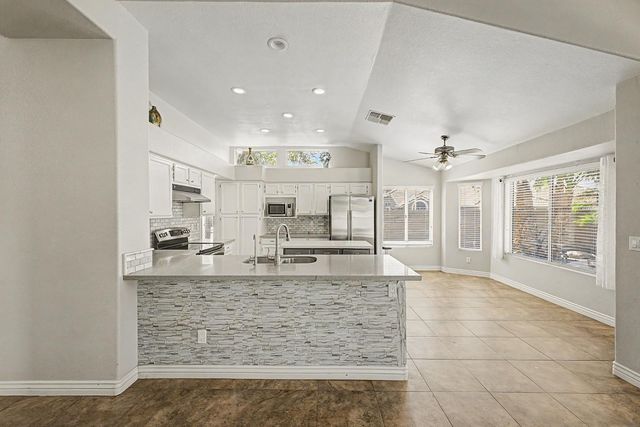 1300 N Sycamore Court, Chandler, AZ 85224