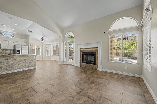 1300 N Sycamore Court, Chandler, AZ 85224