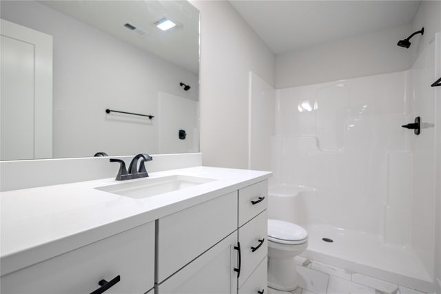110 NW Ashley Court, Waukee, IA 50263