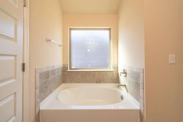 40 Quiet Water, Covington, GA 30016