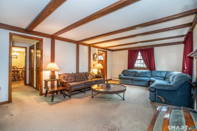 23 Holland Lane, East Hartford, CT 06118