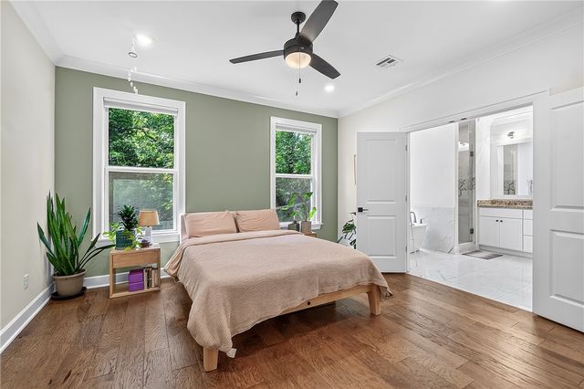 2 Rettendon Lane, Bella Vista, AR 72714