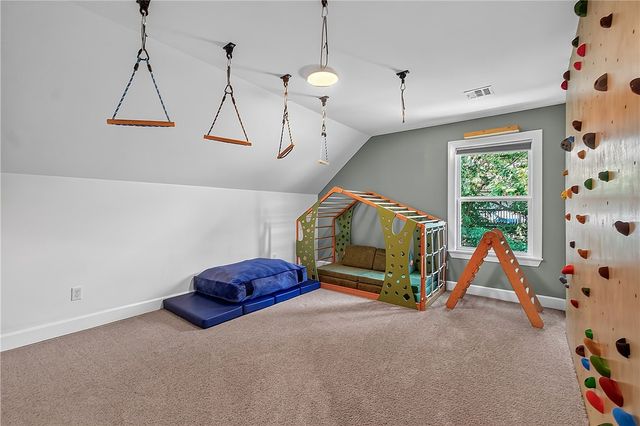 2 Rettendon Lane, Bella Vista, AR 72714
