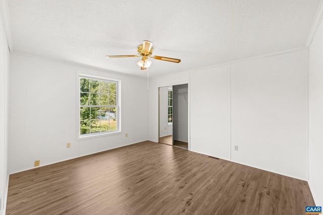 1529 JOHN TUCKER RD, Aroda, VA 22709