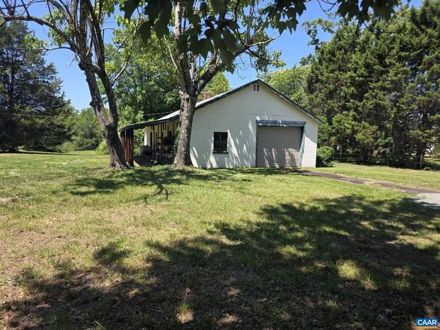 1529 JOHN TUCKER RD, Aroda, VA 22709