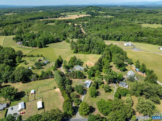 1529 JOHN TUCKER RD, Aroda, VA 22709