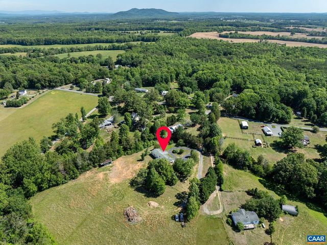 1529 JOHN TUCKER RD, Aroda, VA 22709