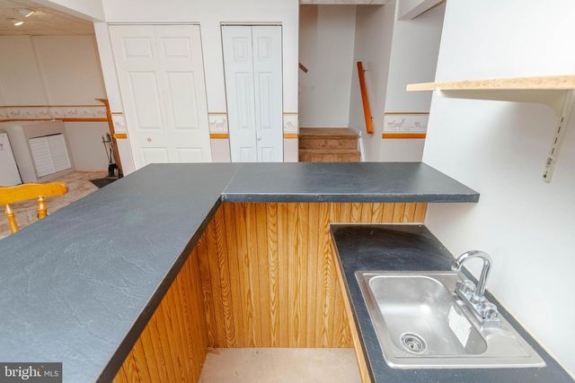 8723 SILVER HALL RD, Perry Hall, MD 21128