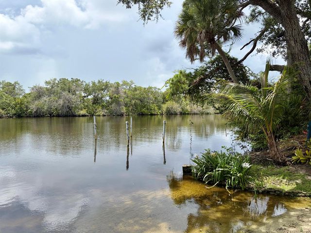 91 Camino Del Rio, Port St. Lucie, FL 34952