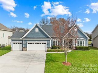 991 Brookdale Lane 432, Stanley, NC 28164