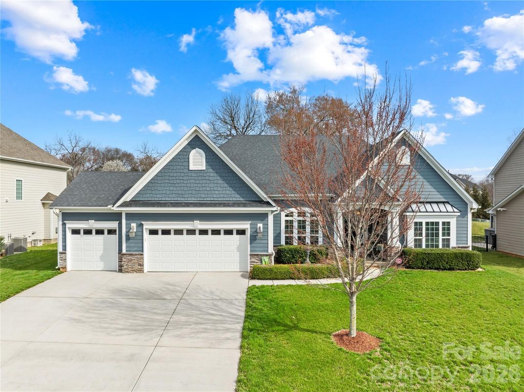 991 Brookdale Lane 432, Stanley, NC 28164