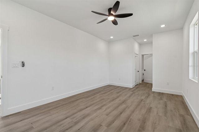 5220 73RD AVENUE N, Pinellas Park, FL 33781