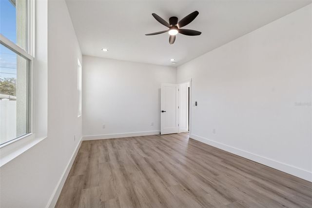 5220 73RD AVENUE N, Pinellas Park, FL 33781