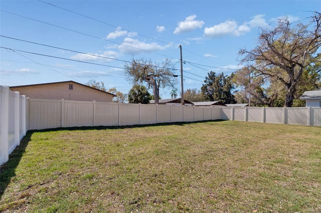 5220 73RD AVENUE N, Pinellas Park, FL 33781