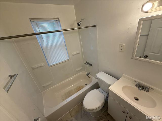 10052 Clairmont Drive, Unincorporated, MO 63136