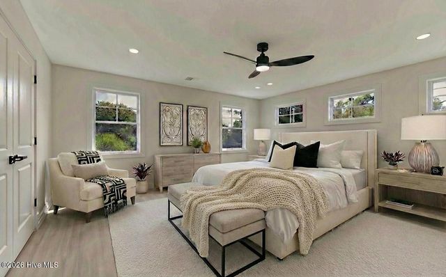 455 W New Hampshire Avenue, Southern Pines, NC 28387