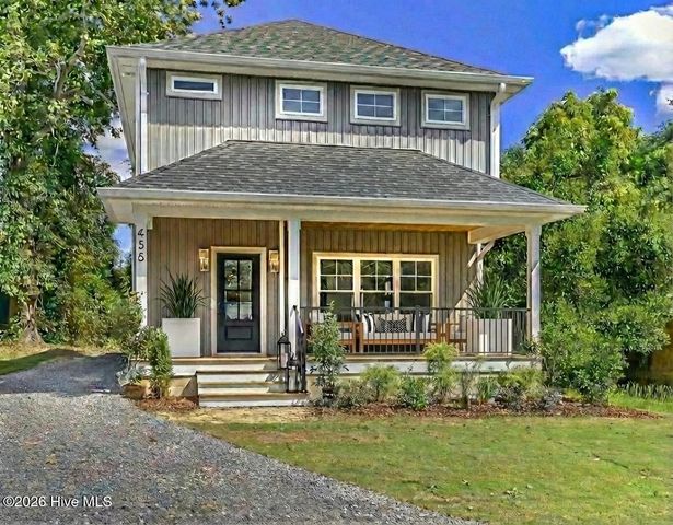 455 W New Hampshire Avenue, Southern Pines, NC 28387