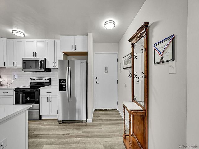 645 S Alton Way 4C, Denver, CO 80247