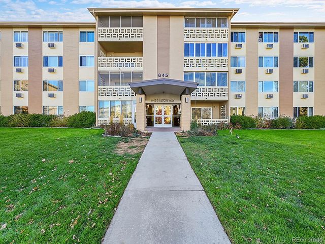 645 S Alton Way 4C, Denver, CO 80247