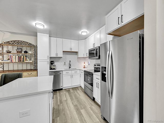 645 S Alton Way 4C, Denver, CO 80247