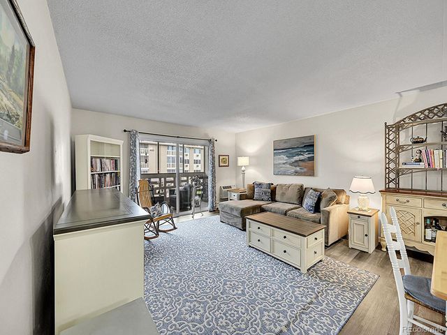 645 S Alton Way 4C, Denver, CO 80247