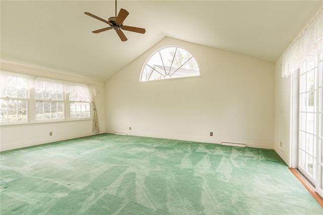 214 Huckleberry Road, Farmington, NY 14425