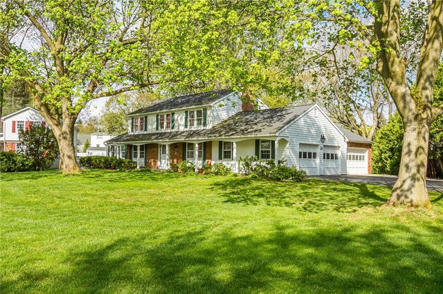 214 Huckleberry Road, Farmington, NY 14425