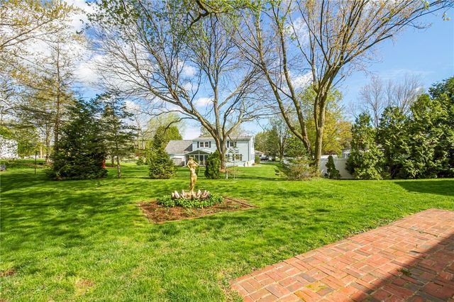 214 Huckleberry Road, Farmington, NY 14425
