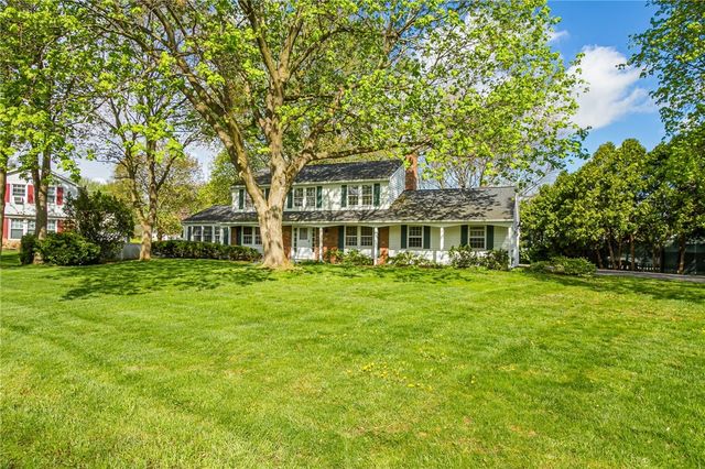 214 Huckleberry Road, Farmington, NY 14425
