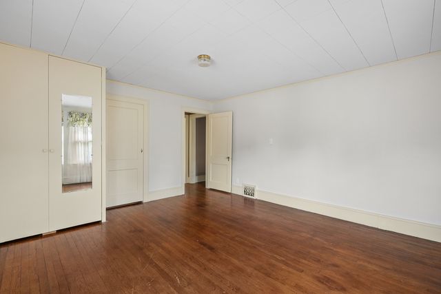 308 Forest Road, Davenport, IA 52803