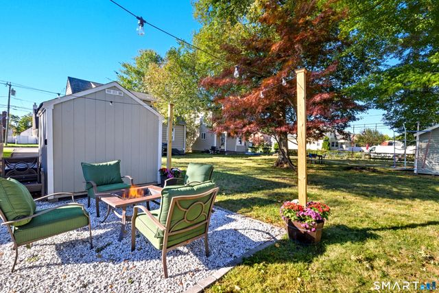 18 Saint James Street, West Hartford, CT 06119