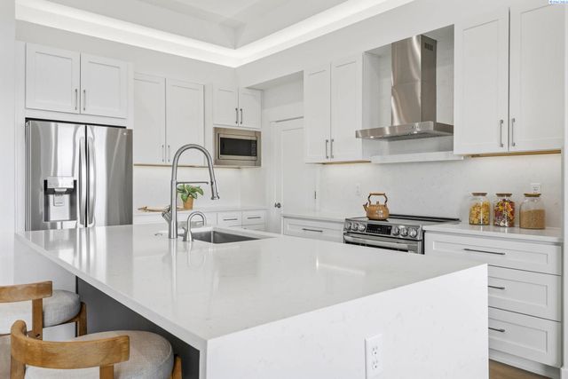 7467 W 22nd, Kennewick, WA 99338