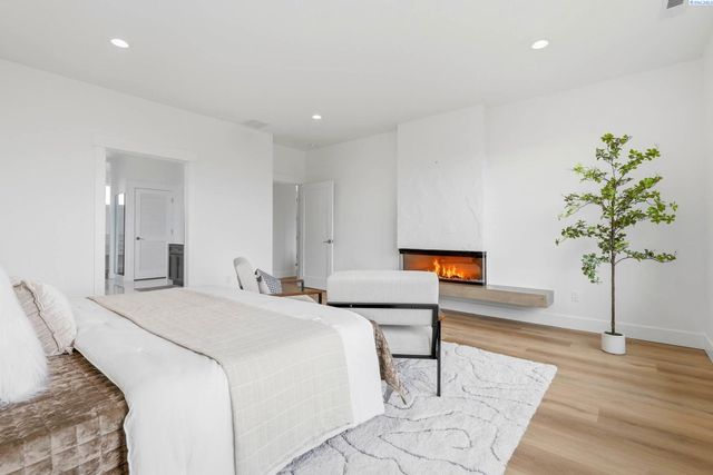 7467 W 22nd, Kennewick, WA 99338