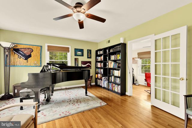 8323 HADDON DR, Takoma Park, MD 20912