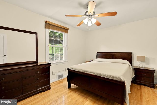 8323 HADDON DR, Takoma Park, MD 20912