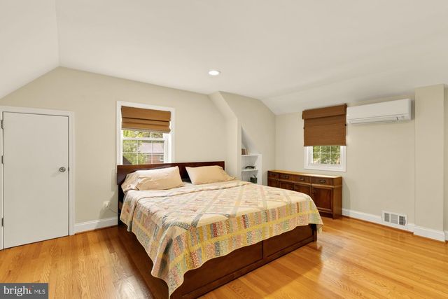 8323 HADDON DR, Takoma Park, MD 20912