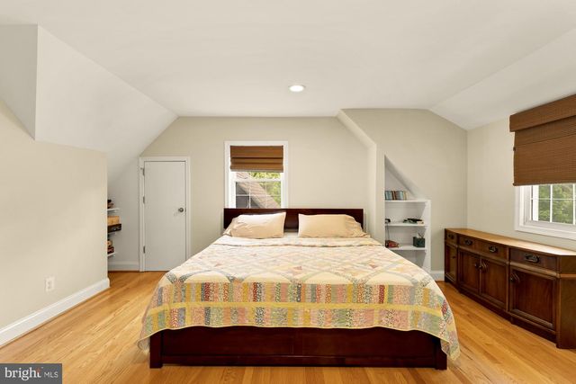 8323 HADDON DR, Takoma Park, MD 20912
