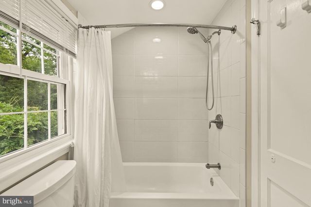 8323 HADDON DR, Takoma Park, MD 20912