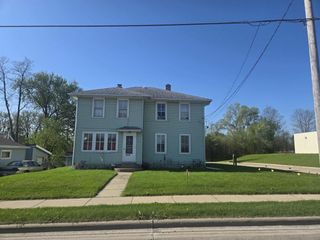 2219 W Court Street, Janesville, WI 53548