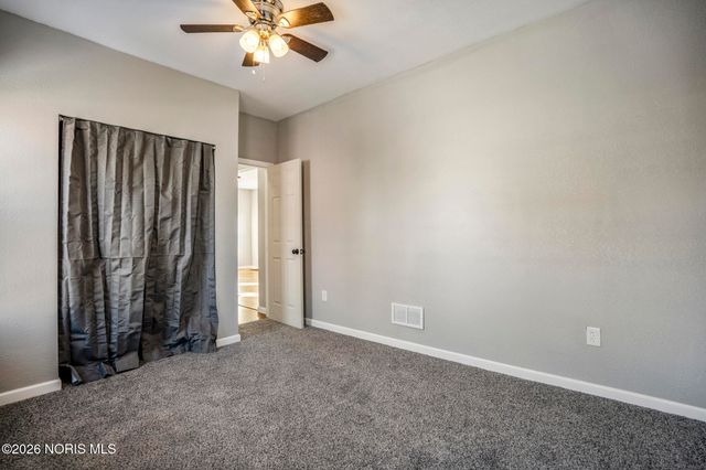 2837 Airport Highway, Toledo, OH 43609