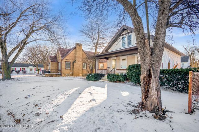 2837 Airport Highway, Toledo, OH 43609