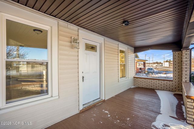 2837 Airport Highway, Toledo, OH 43609