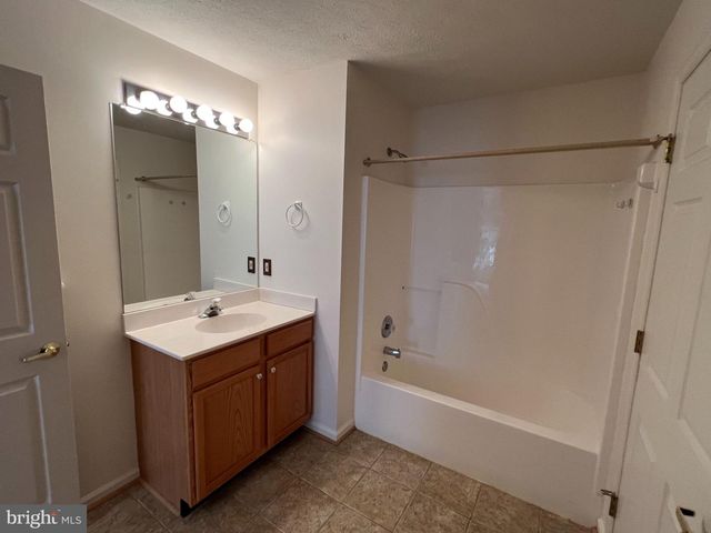 103 BUCKWOOD LN, Winchester, VA 22602