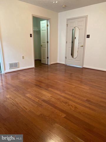 103 BUCKWOOD LN, Winchester, VA 22602