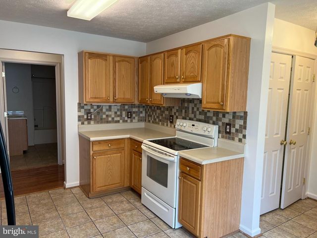 103 BUCKWOOD LN, Winchester, VA 22602