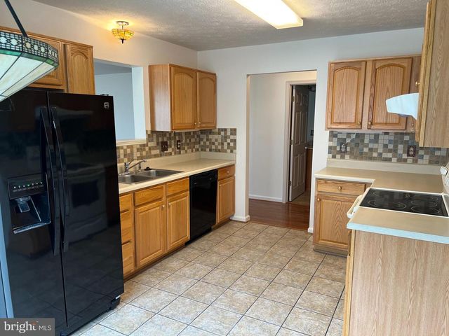 103 BUCKWOOD LN, Winchester, VA 22602