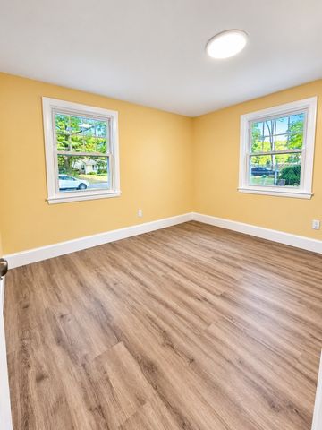 118 Deanna Rd, Brockton, MA 02302