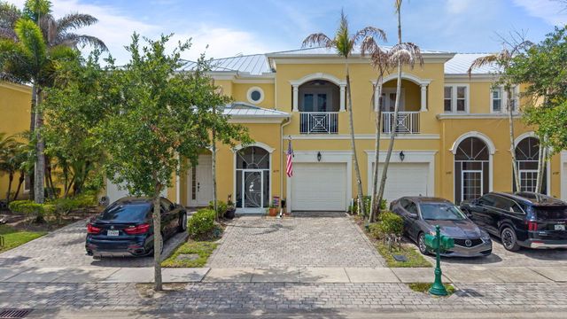 6179 NW Helmsdale Way, Port St. Lucie, Port St Lucie, FL 34983